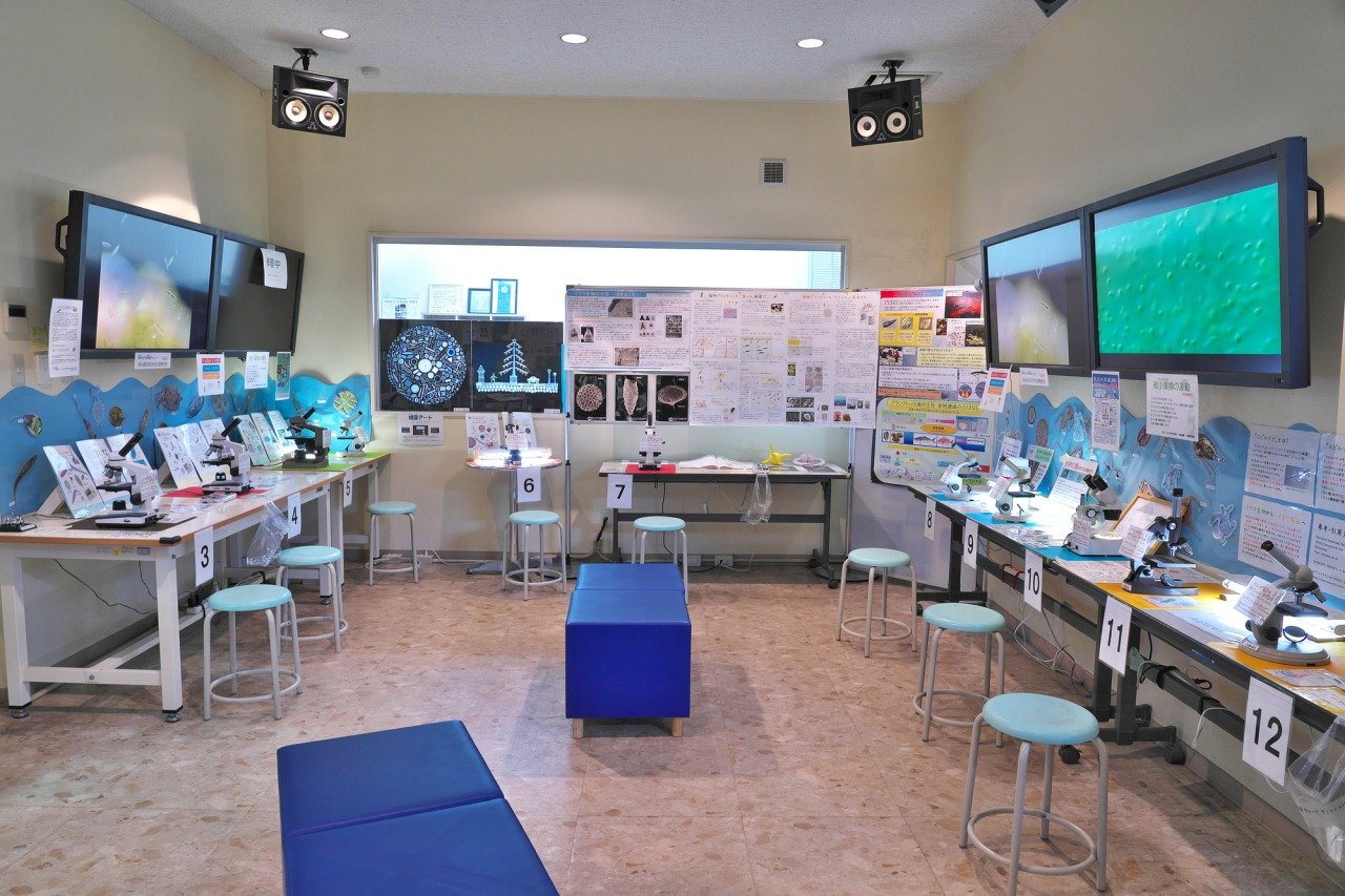 🔬 이와쿠니시 미소생물관(이와쿠니시 미쿠로 세이부츠칸) 이미지 1